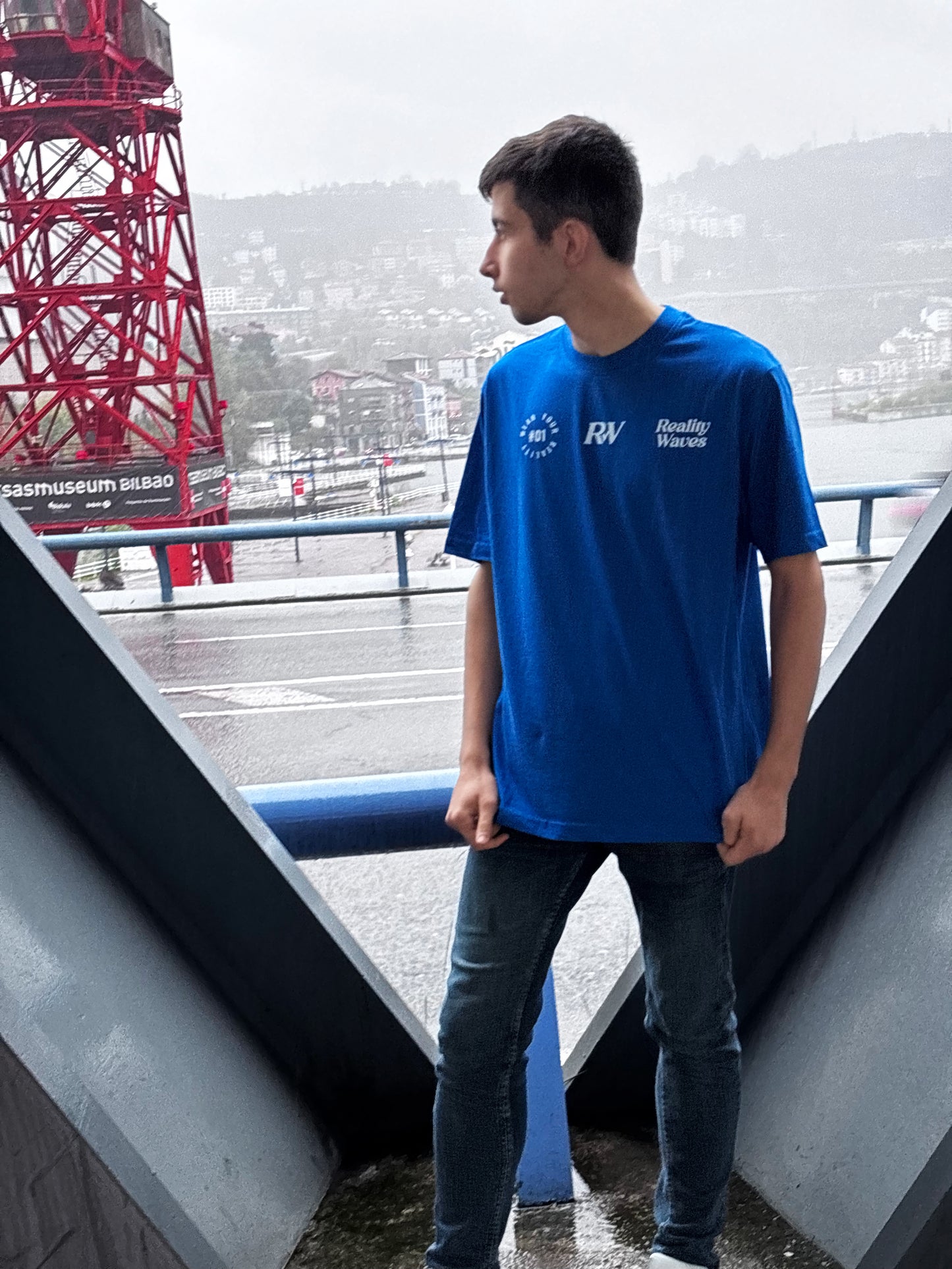 Wear your Reality oversized blue t-shirt